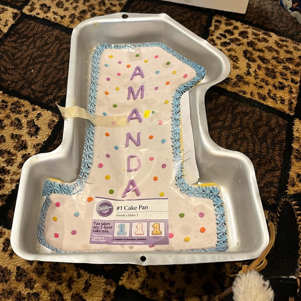 I just reduce the price 🥳Wilton cake pan for first birthday